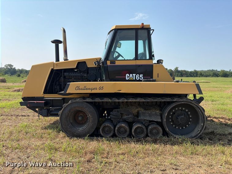 image for item EX2133 1990 Caterpillar Challenger 65 tractor