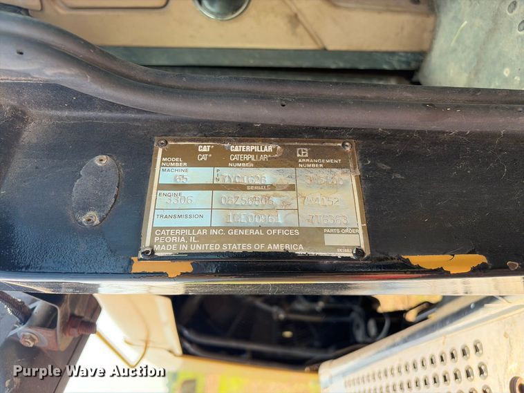 image for item EX2133 1990 Caterpillar Challenger 65 tractor