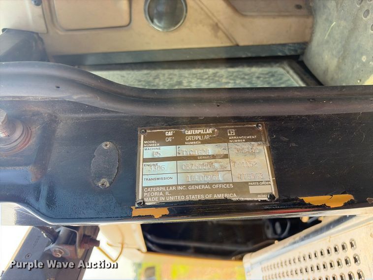 image for item EX2133 1990 Caterpillar Challenger 65 tractor