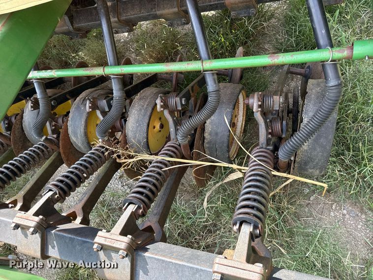 image for item EX2186 1995 John Deere 750  tandem grain drill