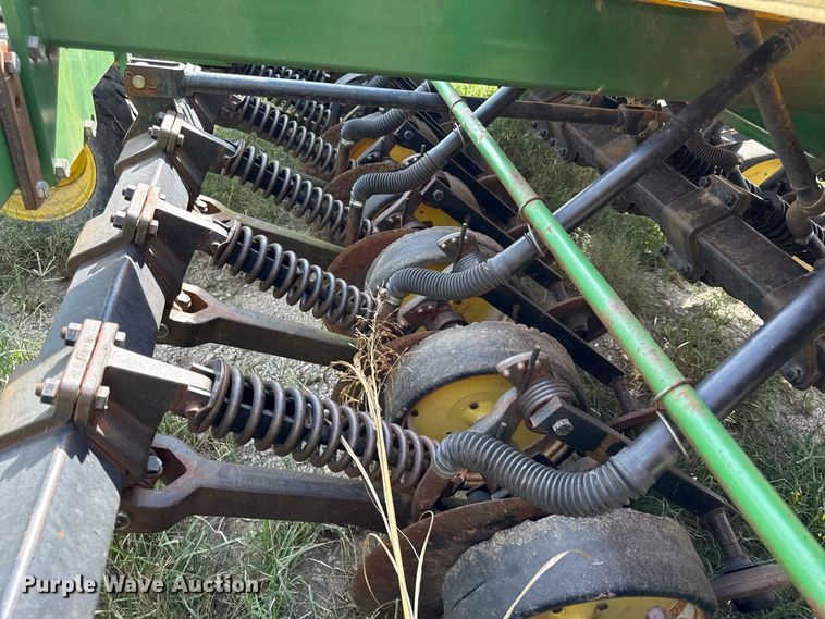image for item EX2186 1995 John Deere 750  tandem grain drill
