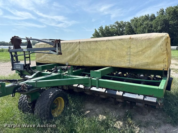 image for item EX2186 1995 John Deere 750  tandem grain drill