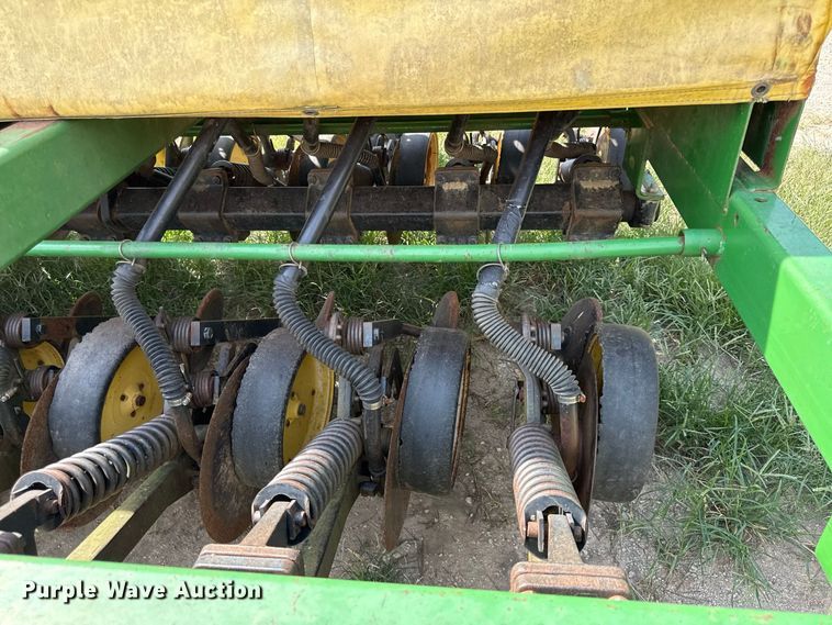 image for item EX2186 1995 John Deere 750  tandem grain drill