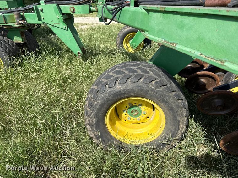 image for item EX2186 1995 John Deere 750  tandem grain drill