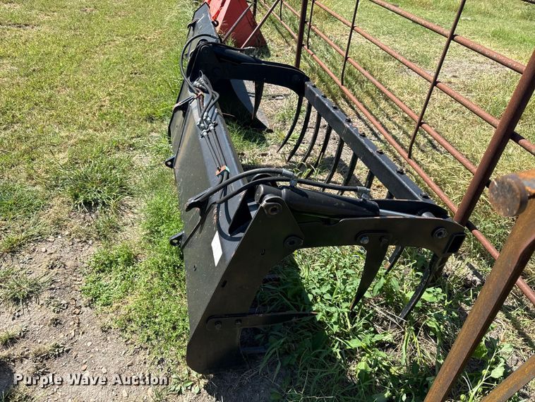 image for item EX2194 CNH America grapple bucket