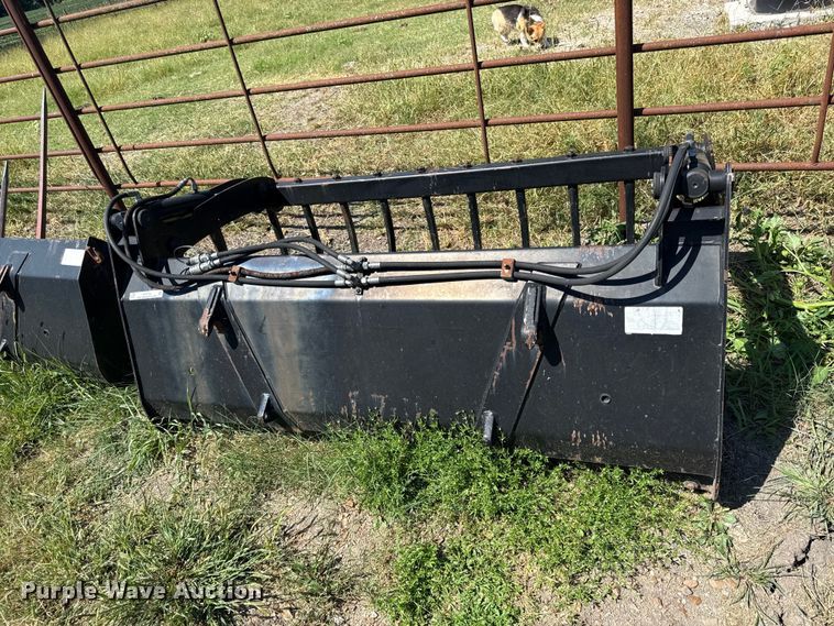 image for item EX2194 CNH America grapple bucket