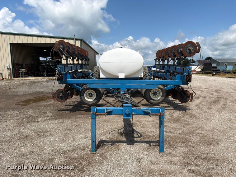 image for item FC3324 Progressive liquid fertilizer applicator