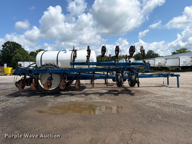 image for item FC3324 Progressive liquid fertilizer applicator