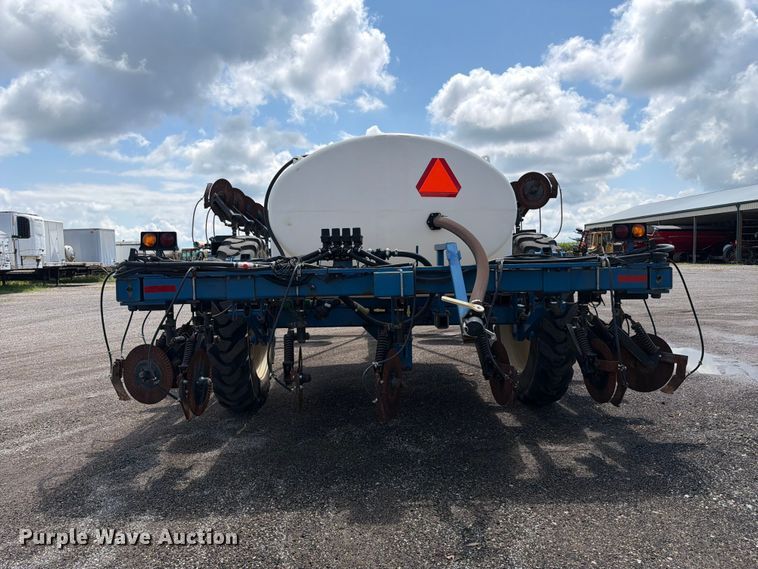 image for item FC3324 Progressive liquid fertilizer applicator