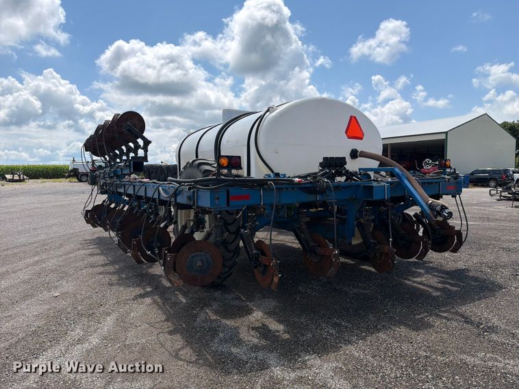 image for item FC3324 Progressive liquid fertilizer applicator