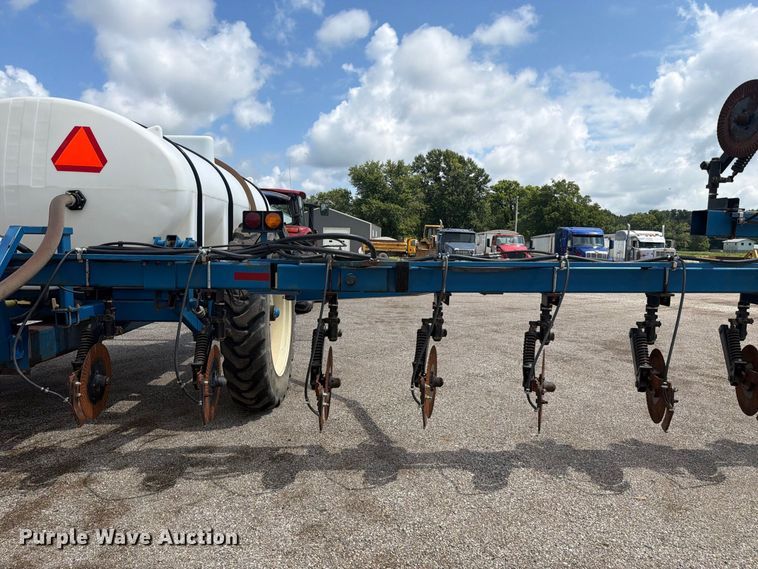 image for item FC3324 Progressive liquid fertilizer applicator