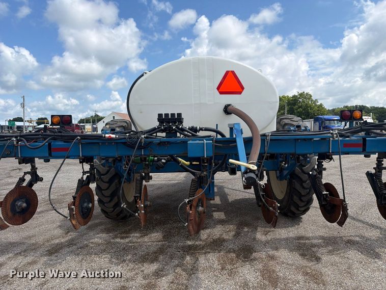 image for item FC3324 Progressive liquid fertilizer applicator