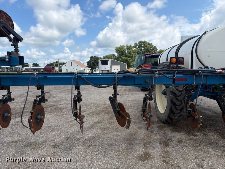 image for item FC3324 Progressive liquid fertilizer applicator