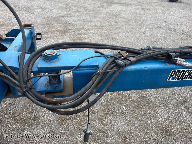 image for item FC3324 Progressive liquid fertilizer applicator