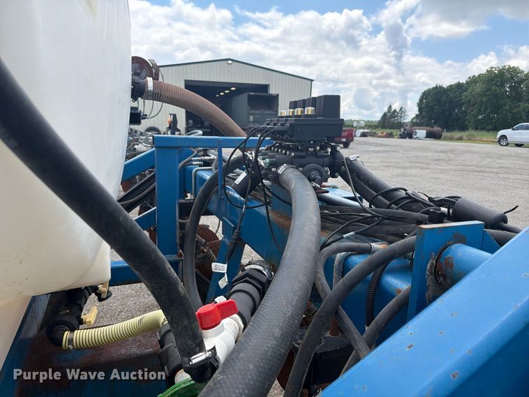 image for item FC3324 Progressive liquid fertilizer applicator