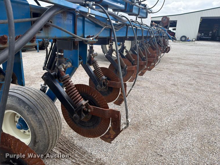 image for item FC3324 Progressive liquid fertilizer applicator