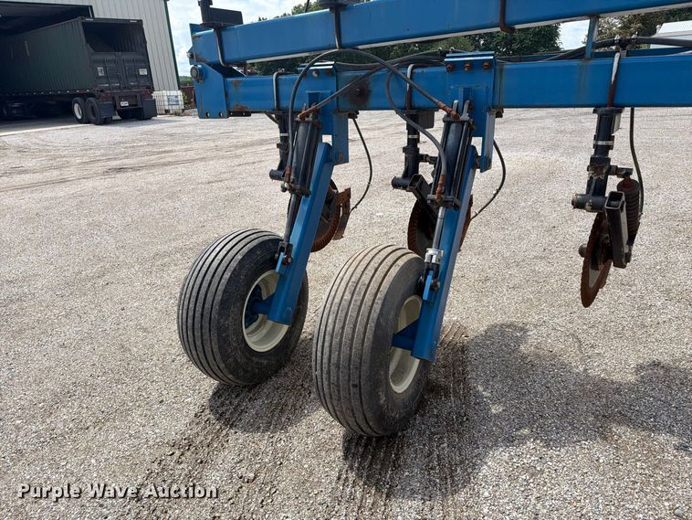 image for item FC3324 Progressive liquid fertilizer applicator