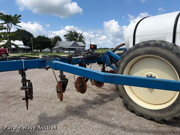image for item FC3324 Progressive liquid fertilizer applicator