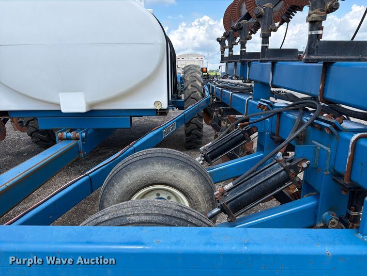 image for item FC3324 Progressive liquid fertilizer applicator