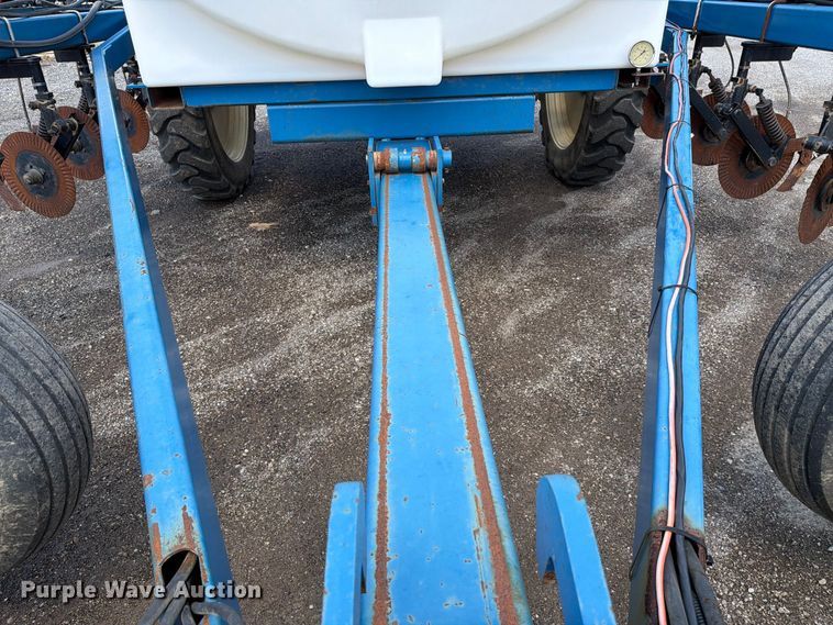 image for item FC3324 Progressive liquid fertilizer applicator