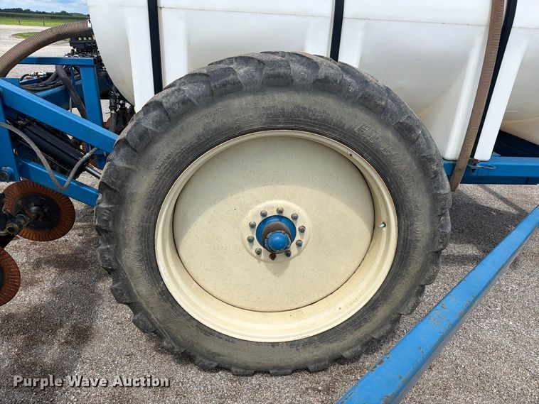 image for item FC3324 Progressive liquid fertilizer applicator