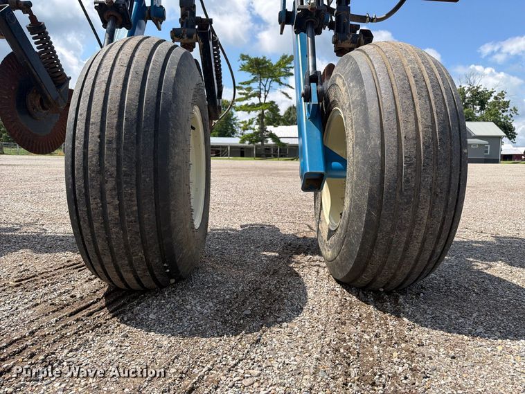 image for item FC3324 Progressive liquid fertilizer applicator