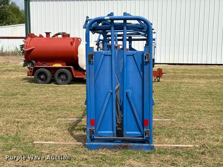 image for item FC4125 Priefert S04 Livestock chute