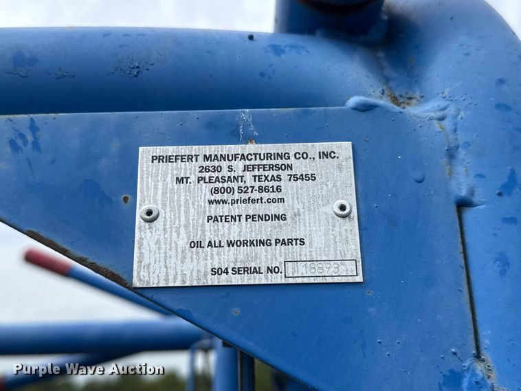 image for item FC4125 Priefert S04 Livestock chute