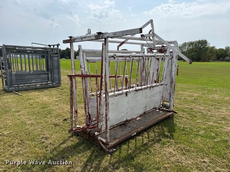 image for item FC4126 Livestock chute
