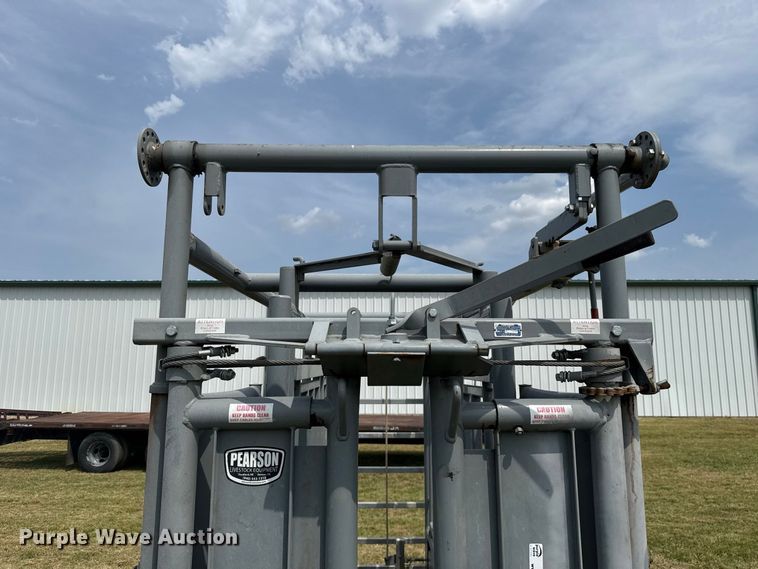image for item FC4127 Pearson CMC01SC livestock chute