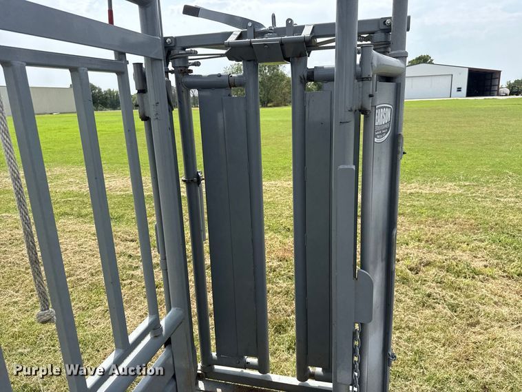image for item FC4127 Pearson CMC01SC livestock chute