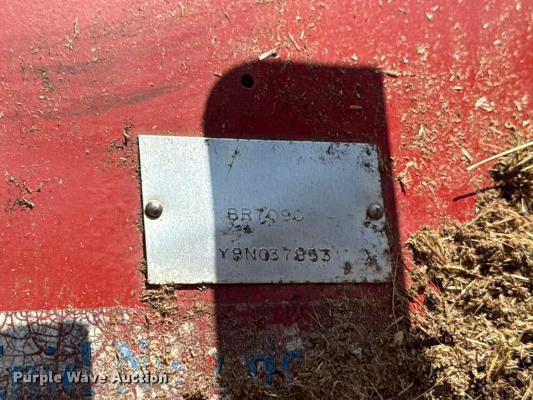 image for item FC4184 2008 New Holland BR7090 round baler