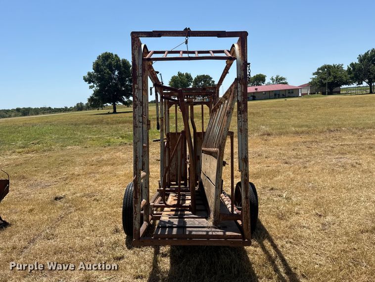 image for item FC4191 W-W Manufacturing Co. portable livestock chute