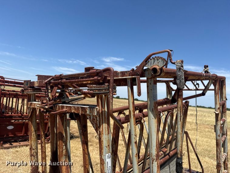 image for item FC4191 W-W Manufacturing Co. portable livestock chute