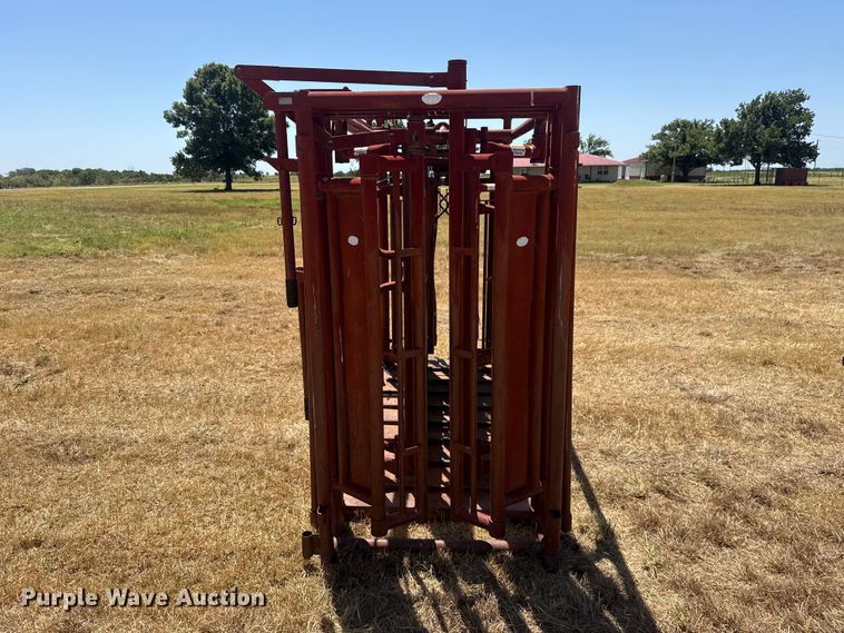 image for item FC4192 J&I Mfg. livestock chute