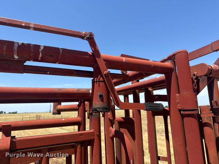 image for item FC4192 J&I Mfg. livestock chute
