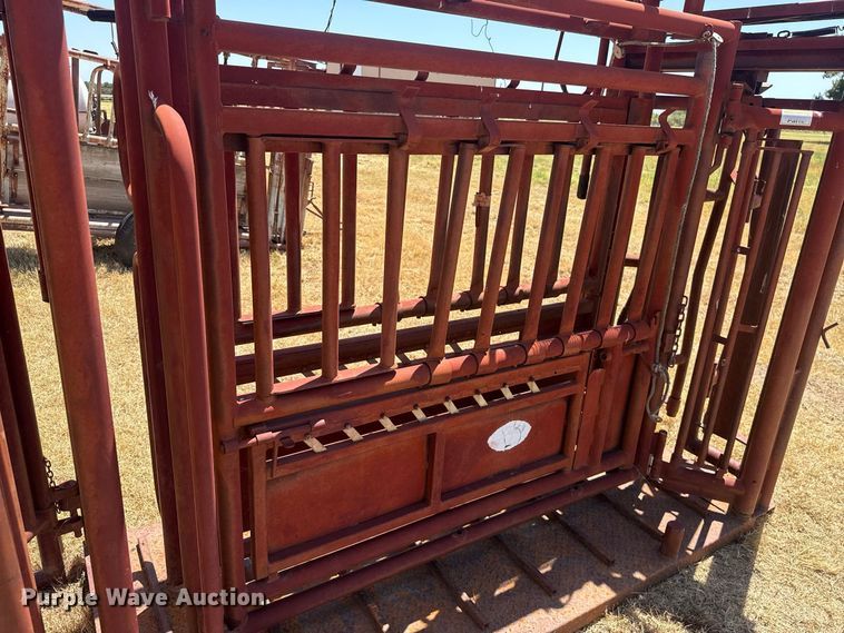 image for item FC4192 J&I Mfg. livestock chute
