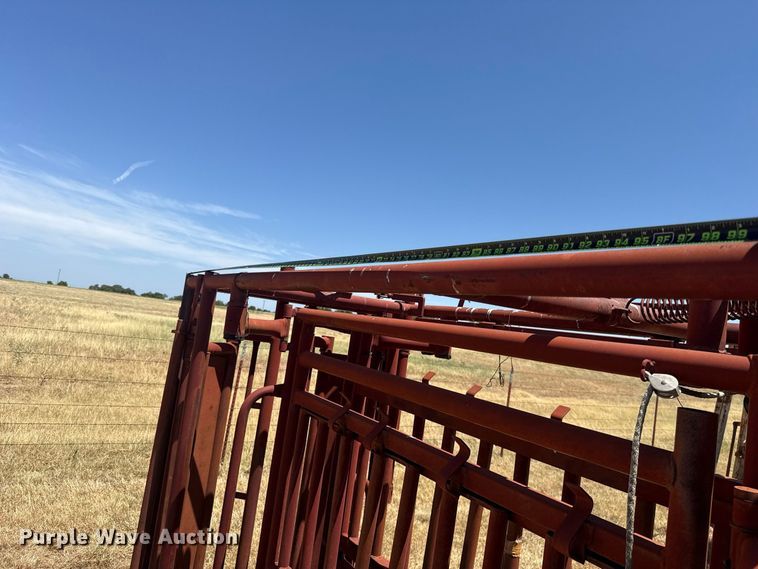 image for item FC4192 J&I Mfg. livestock chute