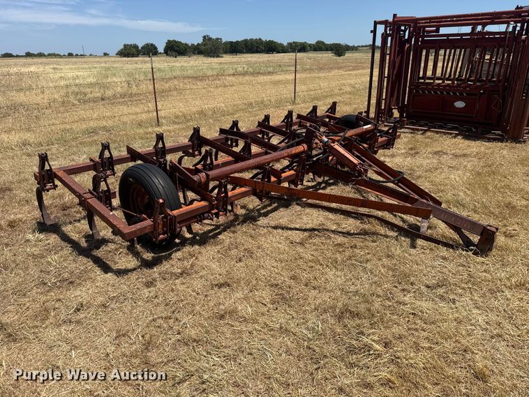 image for item FC4193 Field cultivator