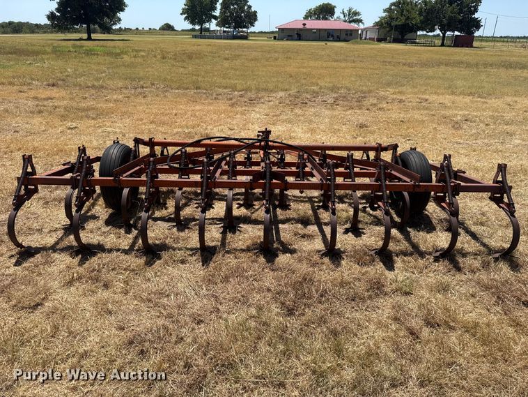 image for item FC4193 Field cultivator