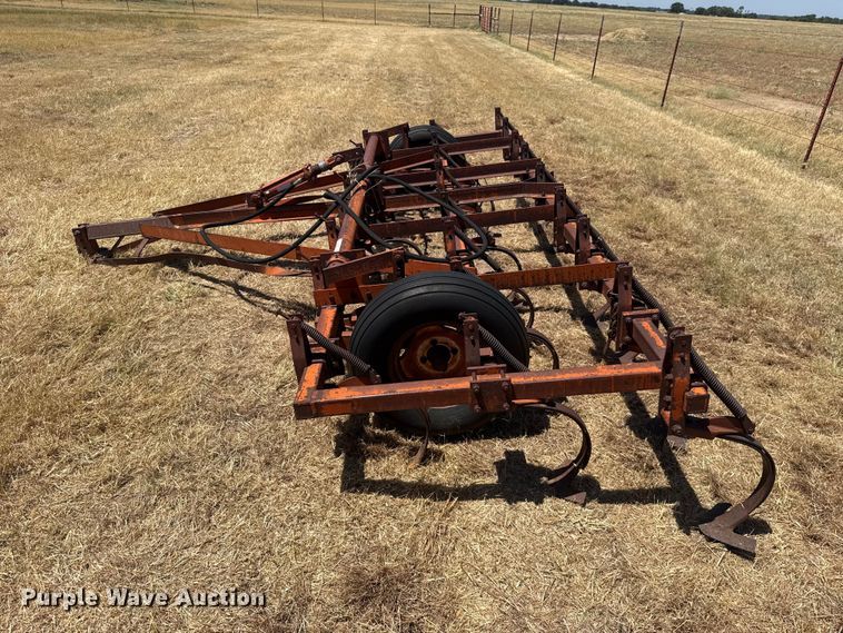 image for item FC4193 Field cultivator