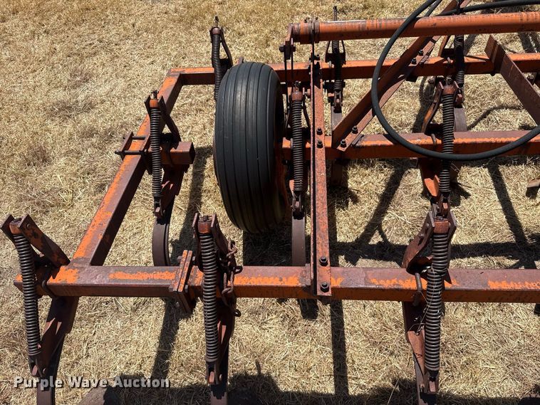 image for item FC4193 Field cultivator