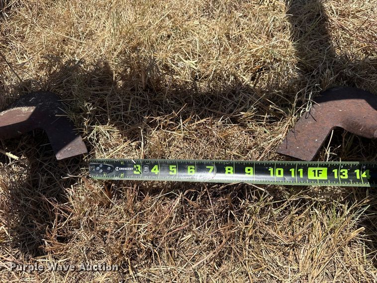 image for item FC4193 Field cultivator