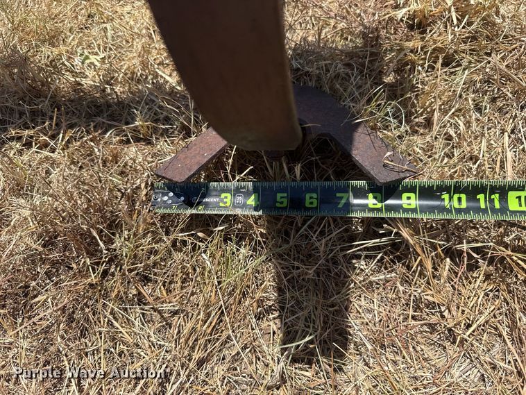 image for item FC4193 Field cultivator