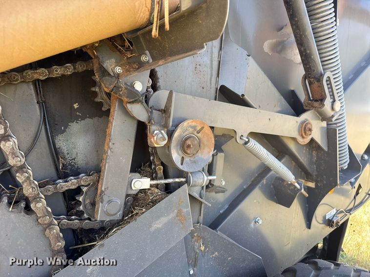 image for item FC4195 2023 Massey Ferguson RB4180V round baler
