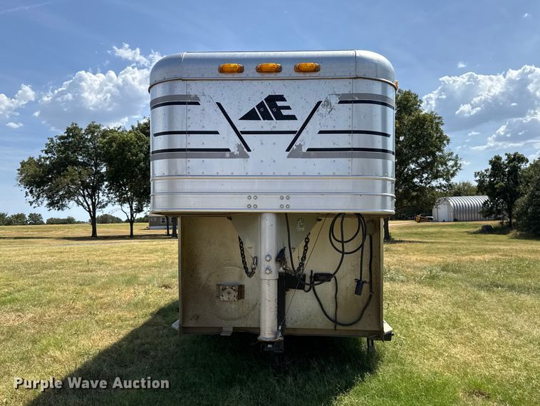 image for item FC4209 2002 Elite livestock trailer