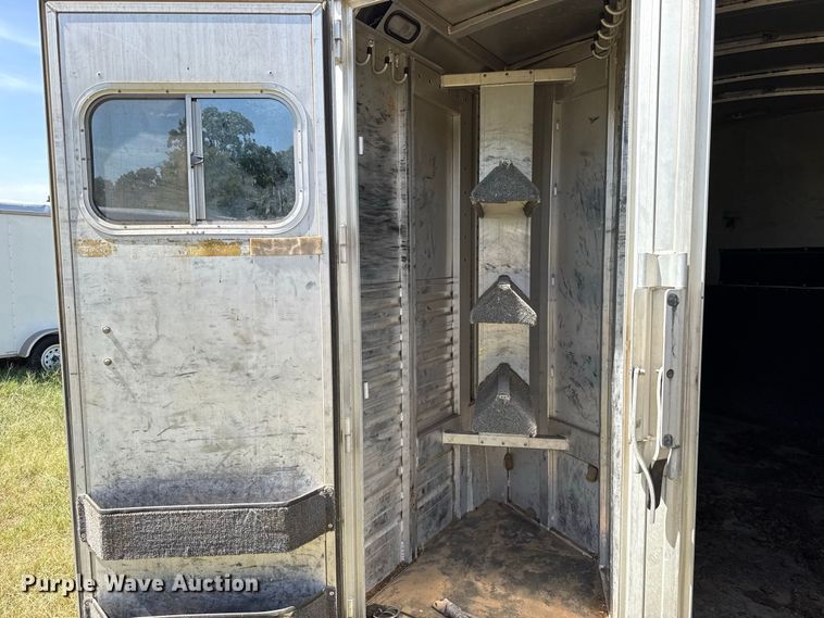 image for item FC4209 2002 Elite livestock trailer