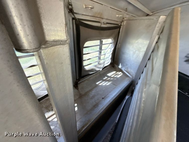 image for item FC4209 2002 Elite livestock trailer