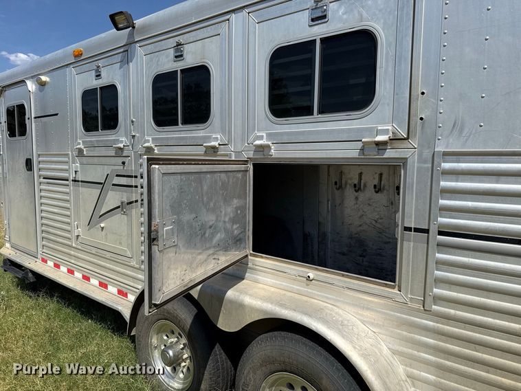image for item FC4209 2002 Elite livestock trailer