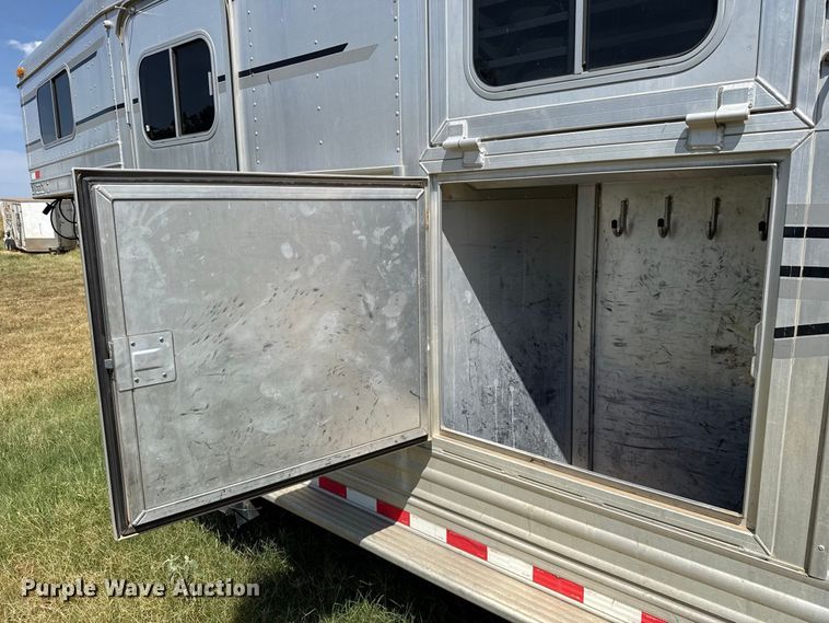 image for item FC4209 2002 Elite livestock trailer